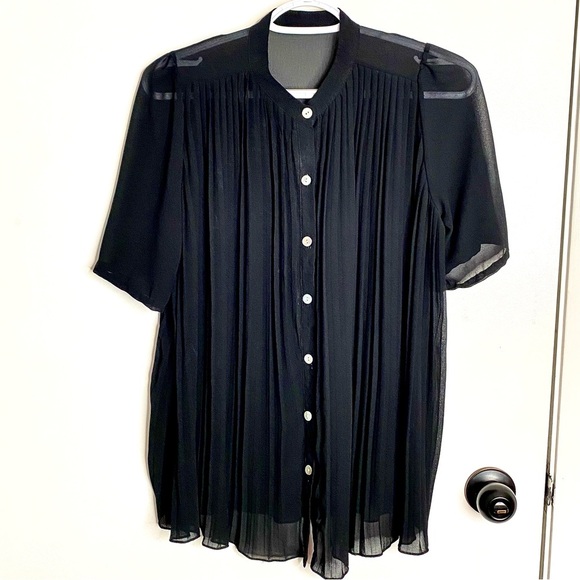 Elegant Black Sheer Blouse Size US M 100% Polyester - Picture 2 of 10